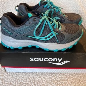 Saucony Grid Raptor TR 2 Women's Running Shoes